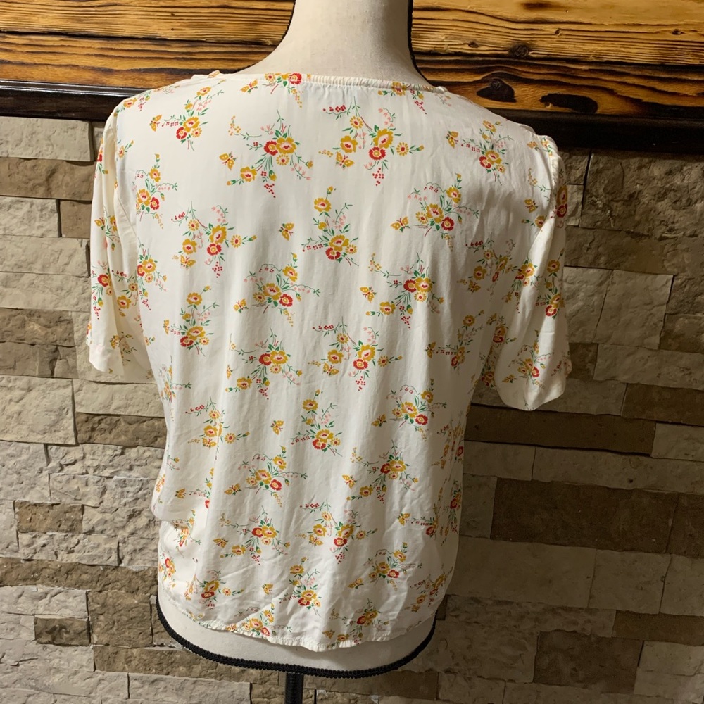 Madewell Novel Tie-Front Top in Windowbox Floral Springy Mustard Yellow Small - Picture 7 of 8